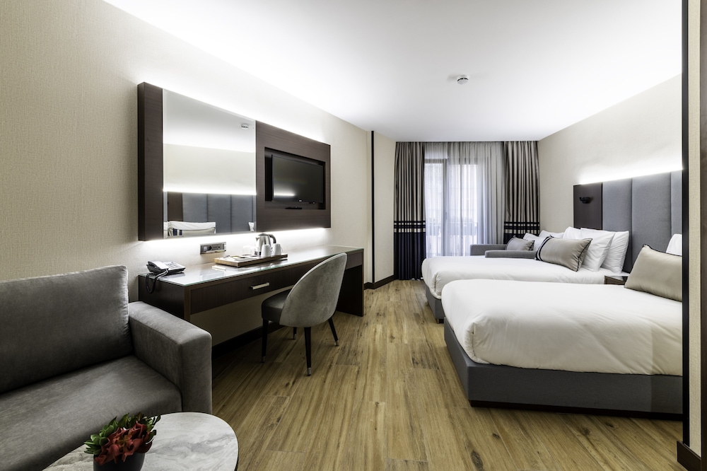 Aprilis Deluxe Hotel — Hotel rooms in Istanbul, Istanbul