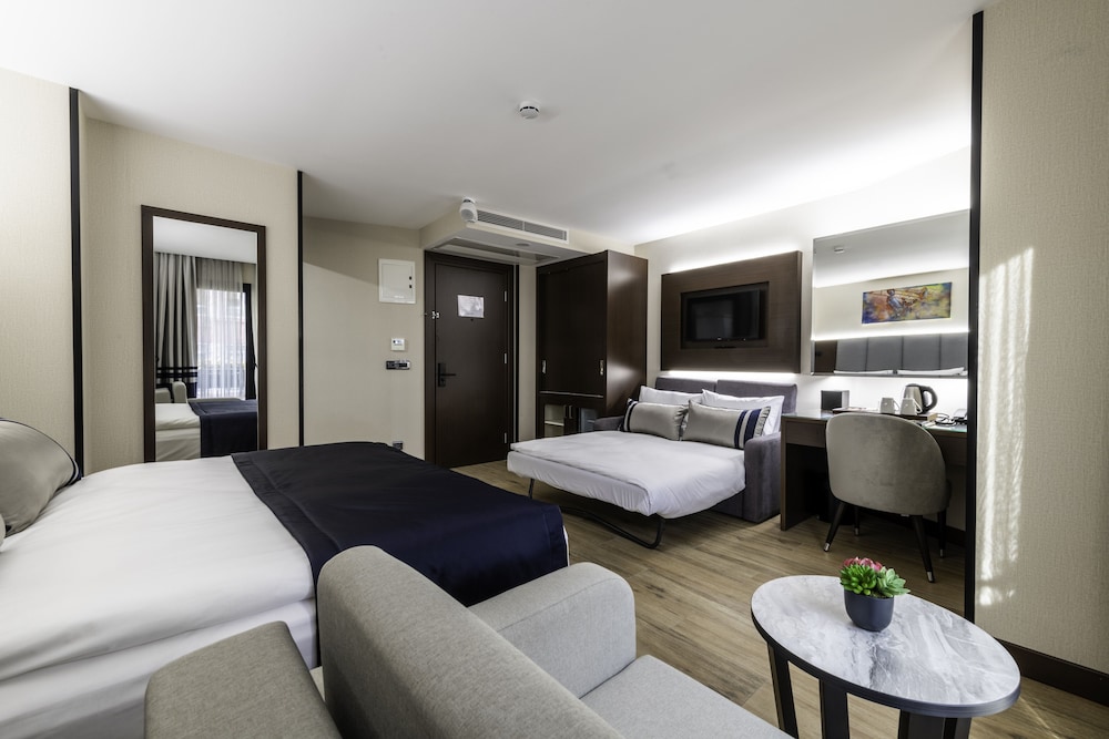 Aprilis Deluxe Hotel — Hotel rooms in Istanbul, Istanbul