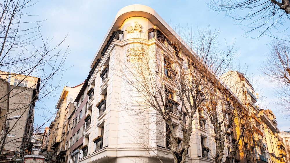 Aprilis Deluxe Hotel — Main photo in Istanbul, Istanbul