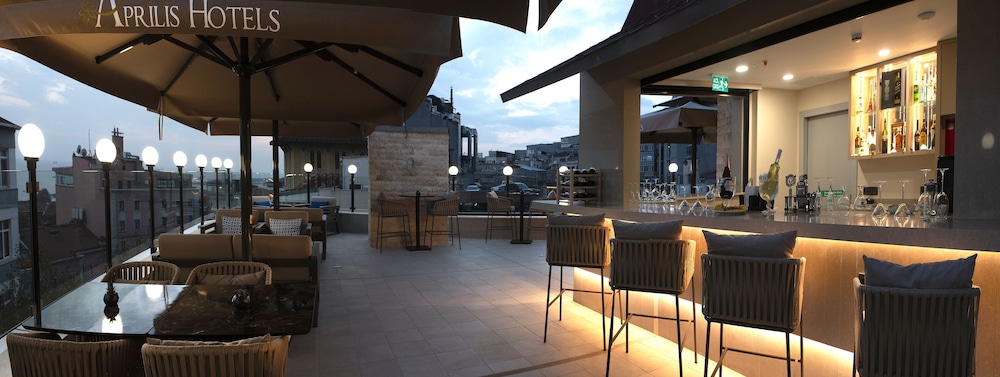 Aprilis Deluxe Hotel — Restaurant & bars in Istanbul, Istanbul