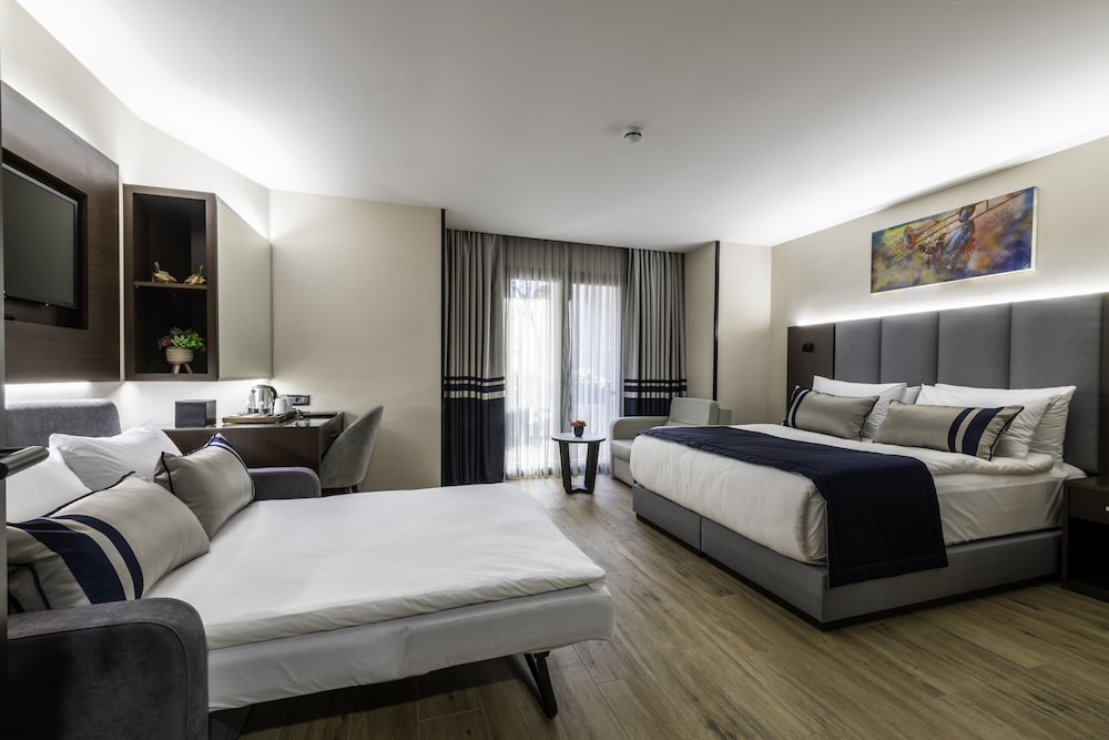 Aprilis Deluxe Hotel — Hotel rooms in Istanbul, Istanbul