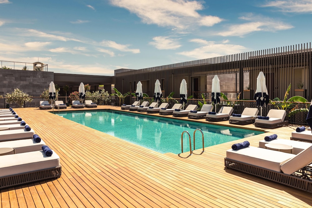 The Norm Le Chic — Swimming pool in Bodrum, Mugla
