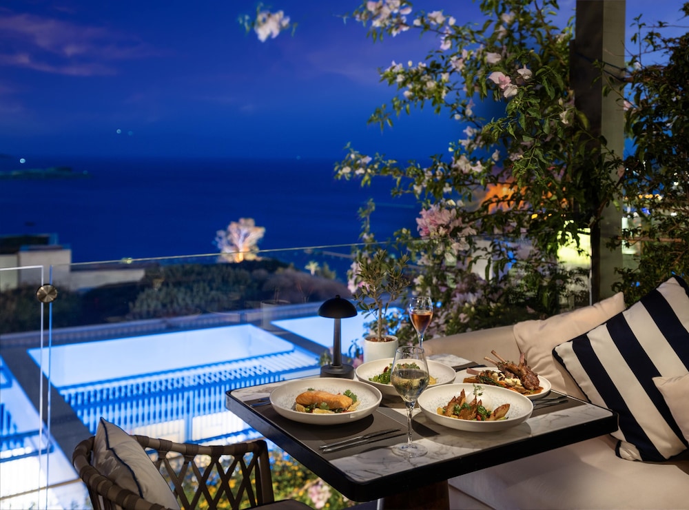 The Norm Le Chic — Restaurant & bars in Bodrum, Mugla