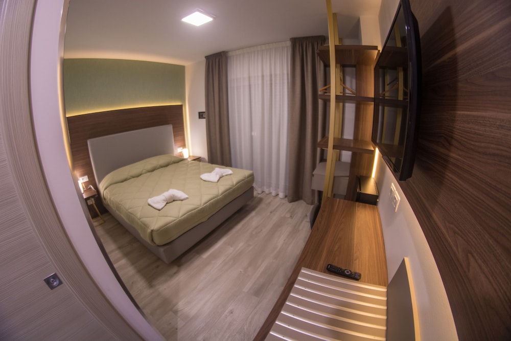 8 Room Hotel - zdjęcie 5