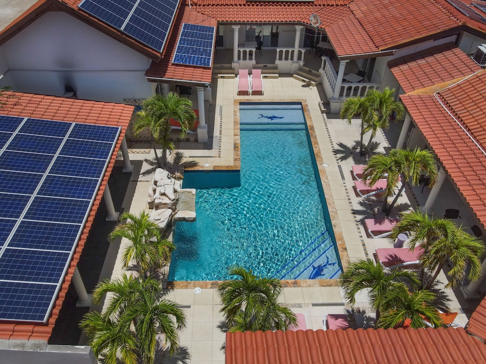 Swiss Paradise Aruba — Swimming pool in Noord, Aruba