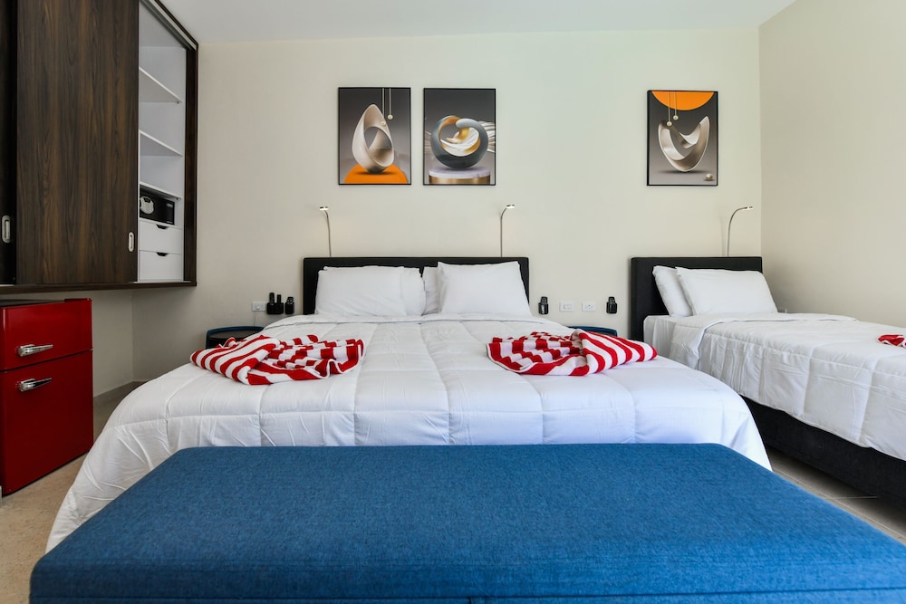 Swiss Paradise Aruba — Hotel rooms in Noord, Aruba