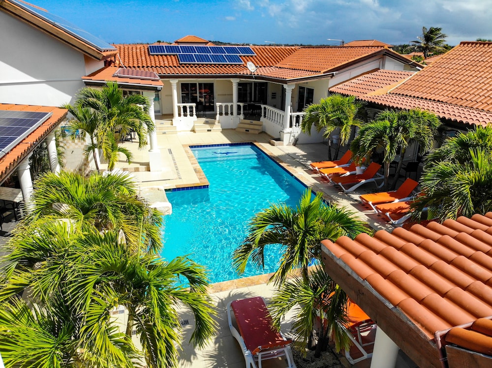 Swiss Paradise Aruba — Swimming pool in Noord, Aruba