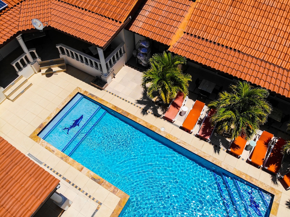 Swiss Paradise Aruba — Swimming pool in Noord, Aruba