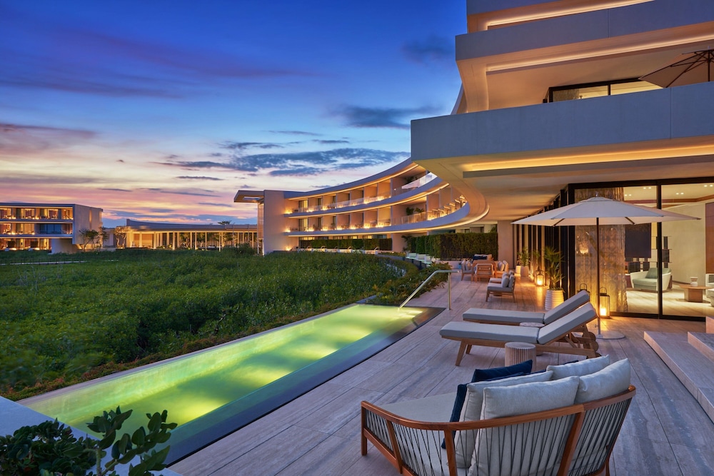 The St. Regis Kanai Resort, Riviera Maya — Hotel building in Playa del Carmen, Quintana Roo