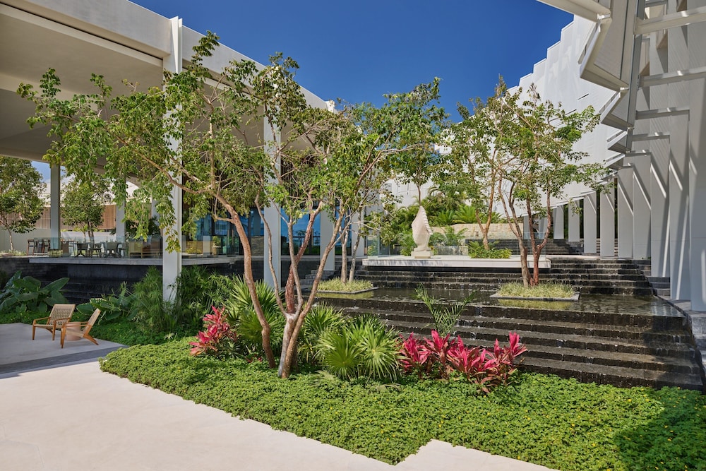 The St. Regis Kanai Resort, Riviera Maya — Hotel building in Playa del Carmen, Quintana Roo