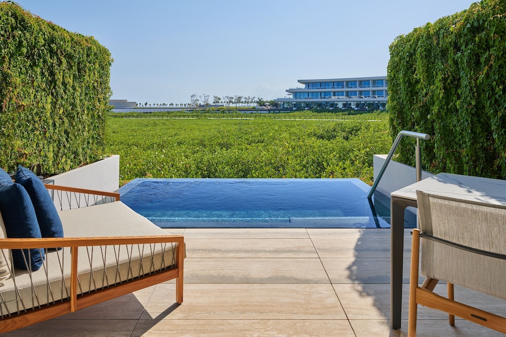 The St. Regis Kanai Resort, Riviera Maya — Swimming pool in Playa del Carmen, Quintana Roo