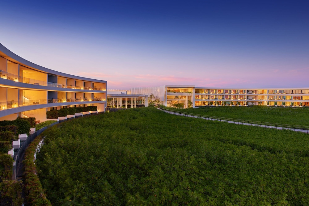 The St. Regis Kanai Resort, Riviera Maya — Hotel building in Playa del Carmen, Quintana Roo