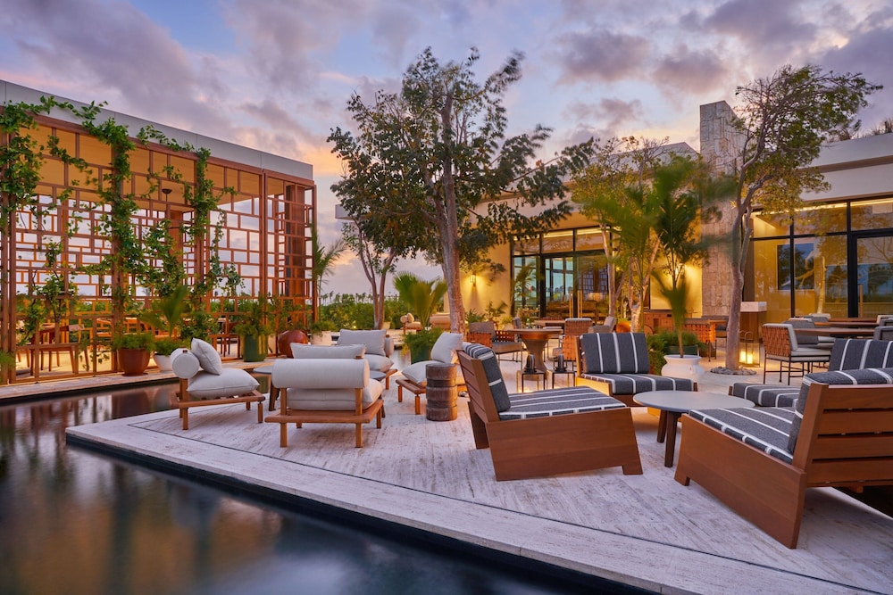 The St. Regis Kanai Resort, Riviera Maya — Restaurant & bars in Playa del Carmen, Quintana Roo
