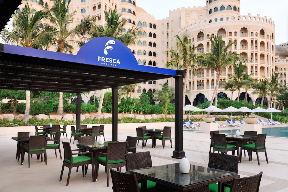Al Hamra Residence — Restaurant & bars in Ras al Khaimah