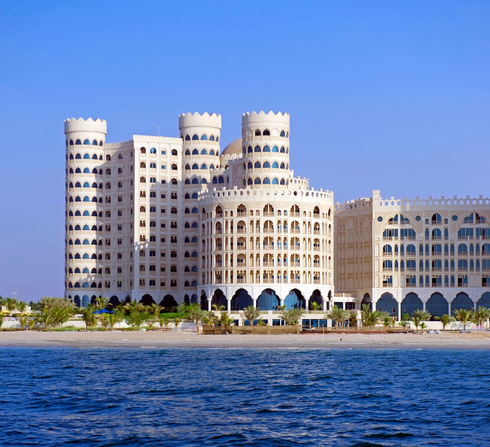 Al Hamra Residence — Hotel building in Ras al Khaimah