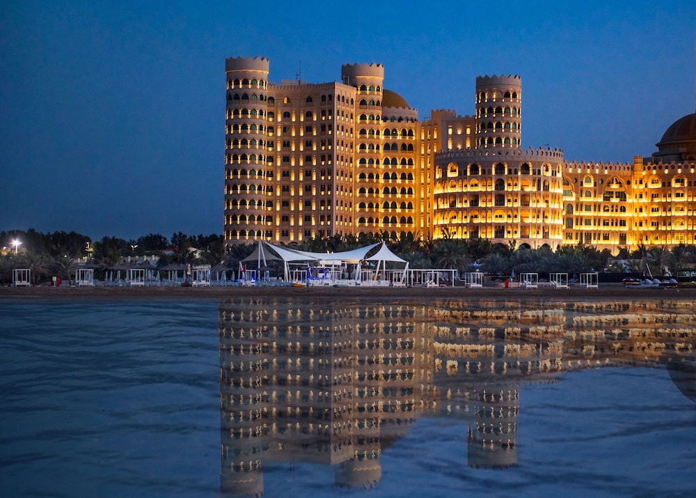 Al Hamra Residence — Hotel building in Ras al Khaimah