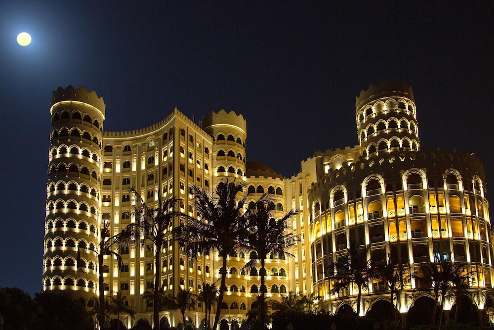 Al Hamra Residence — Hotel building in Ras al Khaimah