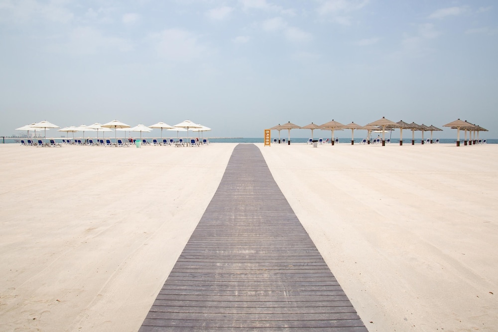 Al Hamra Residence — Beach in Ras al Khaimah