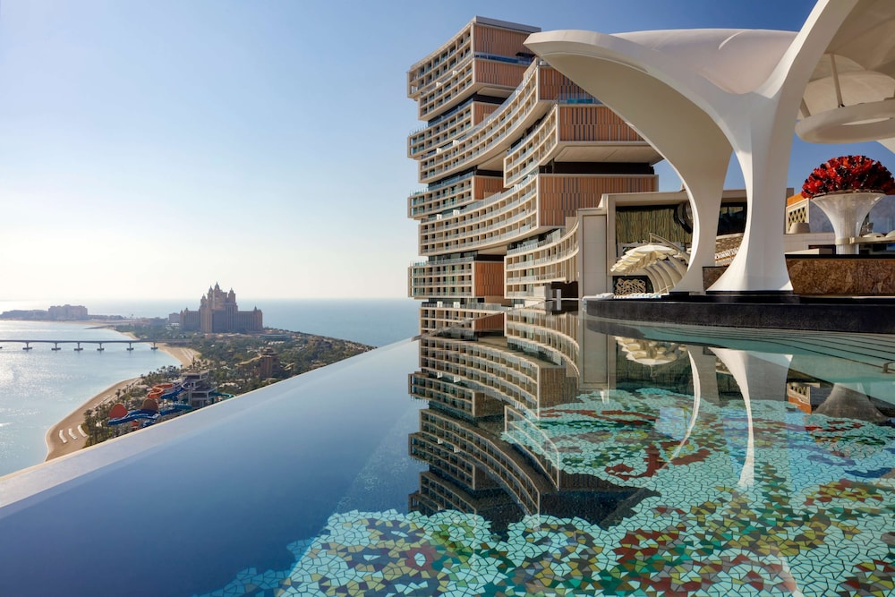 Atlantis The Royal — Pool in Dubai