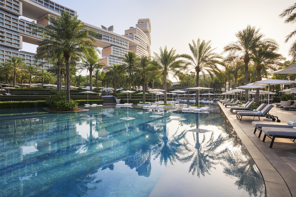 Atlantis The Royal — Pool in Dubai