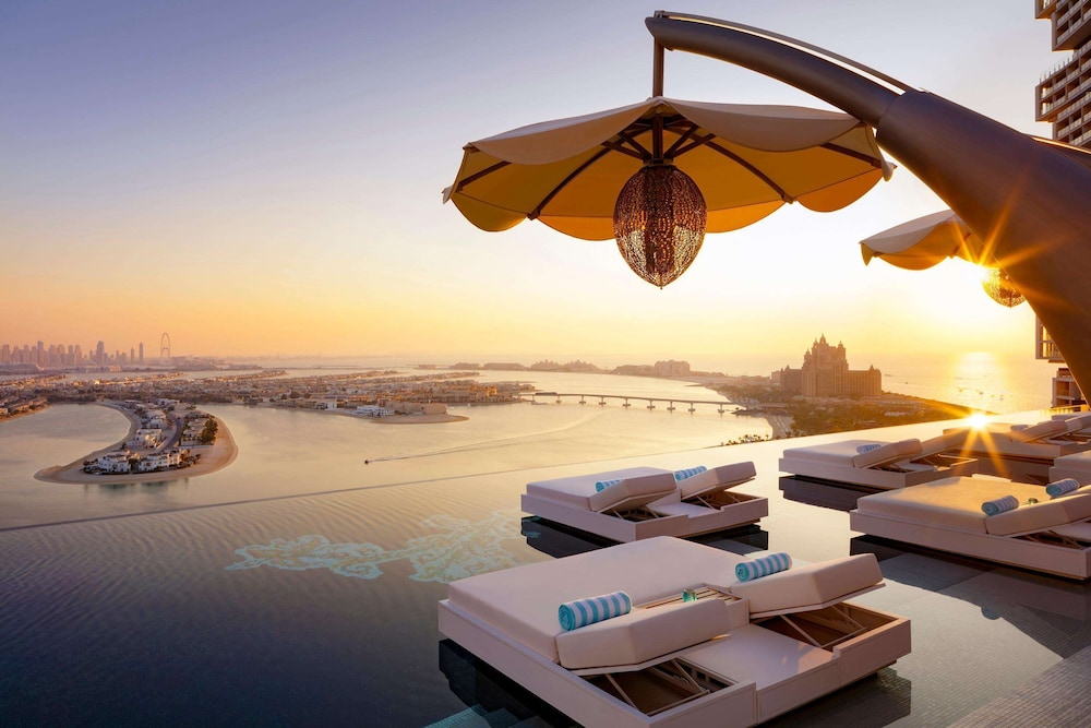 Atlantis The Royal — Pool in Dubai