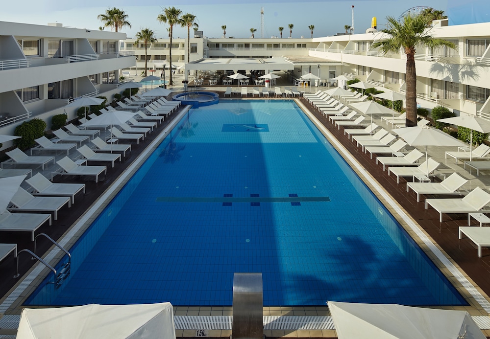 Melpo Antia Hotel & Suites - zdjęcie 4