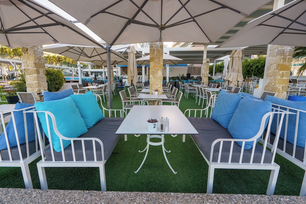 Flamingo Paradise Beach Hotel Adults Only — Restaurant & bars in Protaras, Famagusta Region