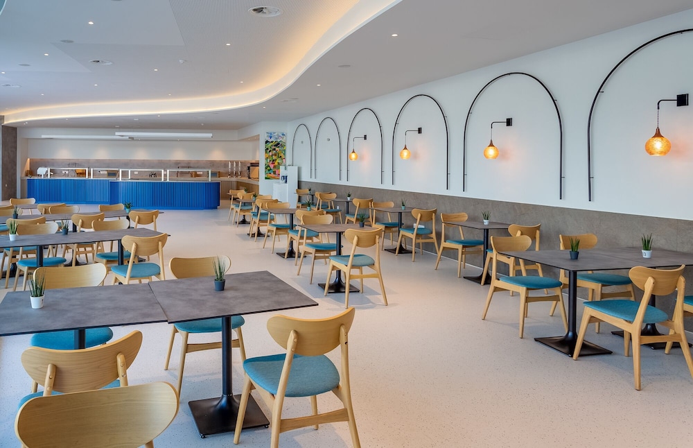 Flamingo Paradise Beach Hotel Adults Only — Restaurant & bars in Protaras, Famagusta Region