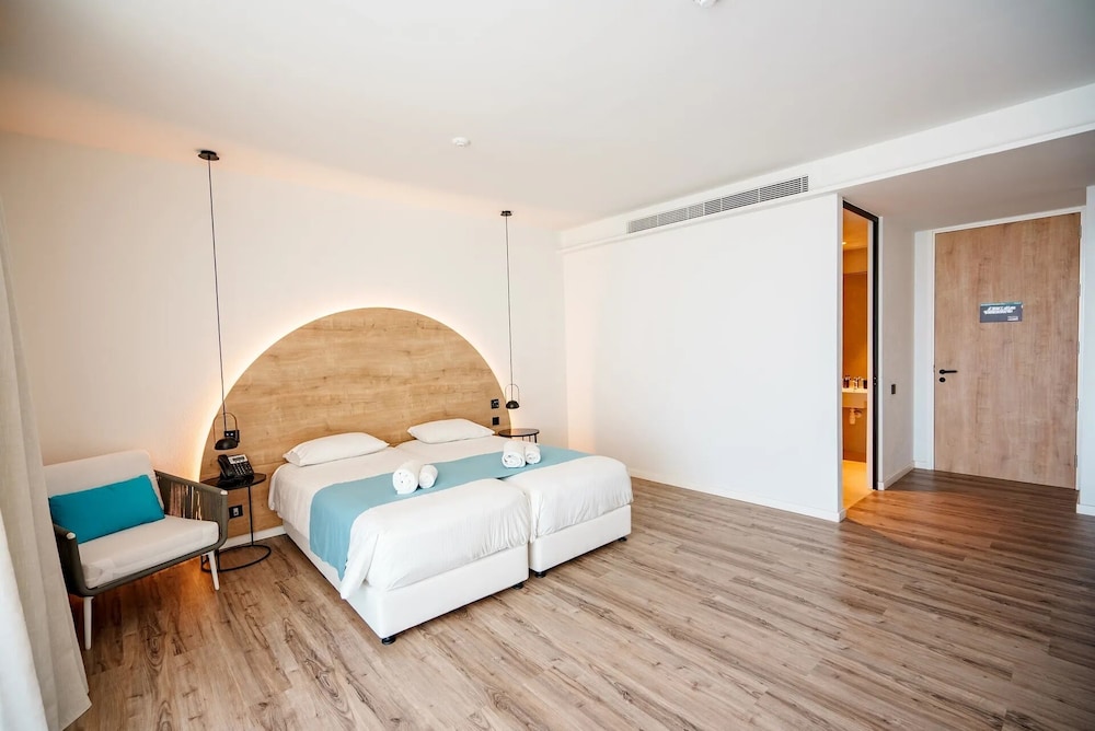 Flamingo Paradise Beach Hotel Adults Only — Hotel rooms in Protaras, Famagusta Region