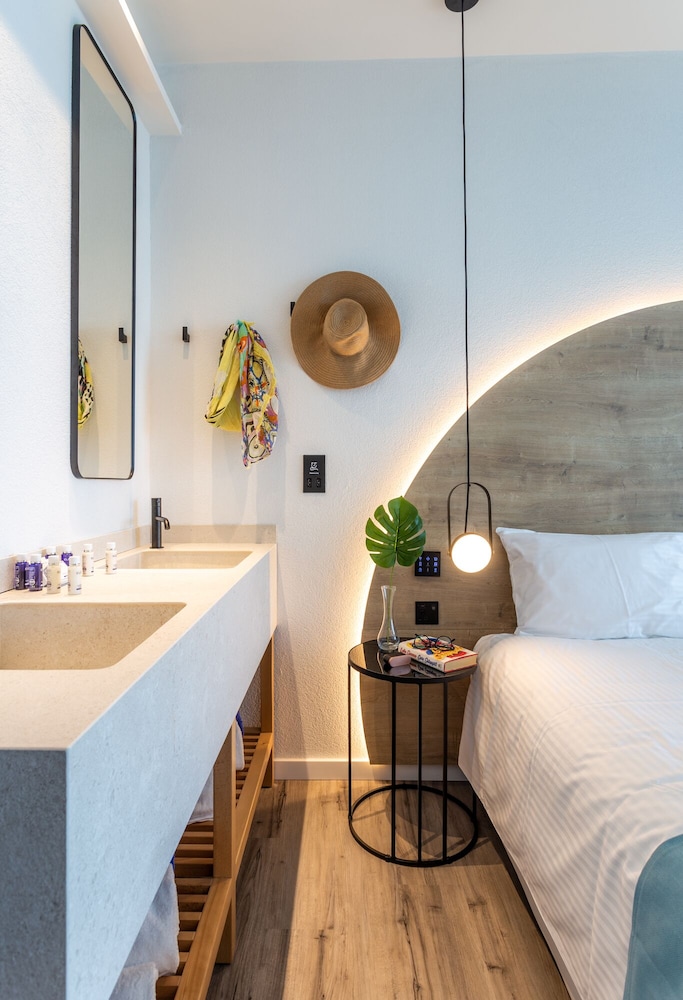 Flamingo Paradise Beach Hotel Adults Only — Hotel rooms in Protaras, Famagusta Region