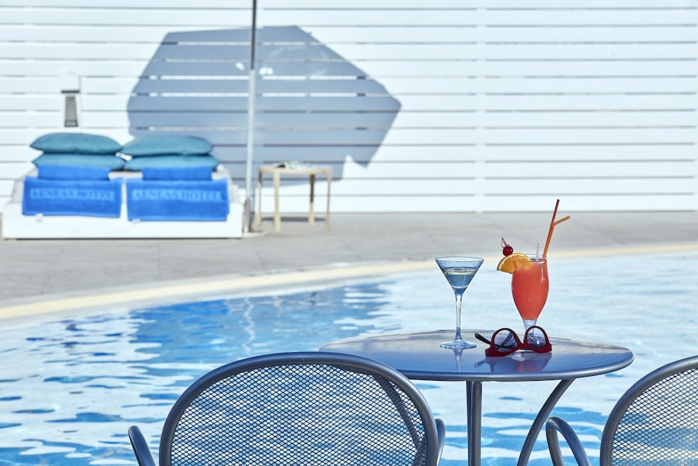 Atlantica Aeneas Resort — Swimming pool in Ayia Napa, Famagusta Region