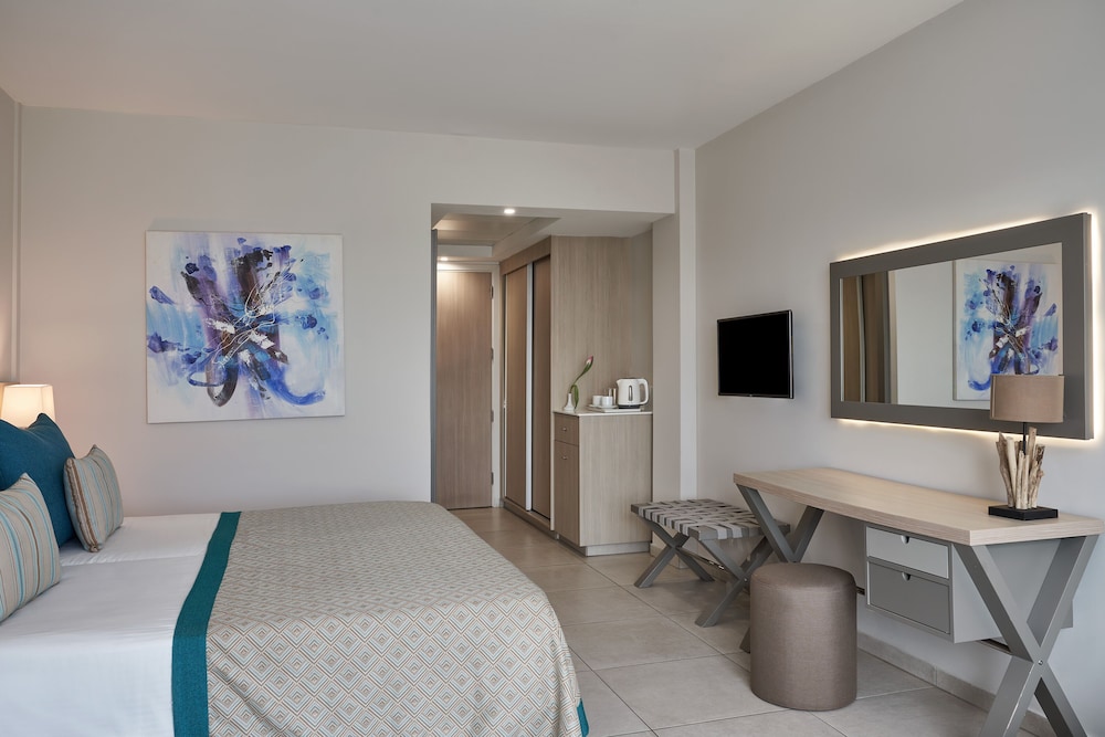 Atlantica Aeneas Resort — Hotel rooms in Ayia Napa, Famagusta Region