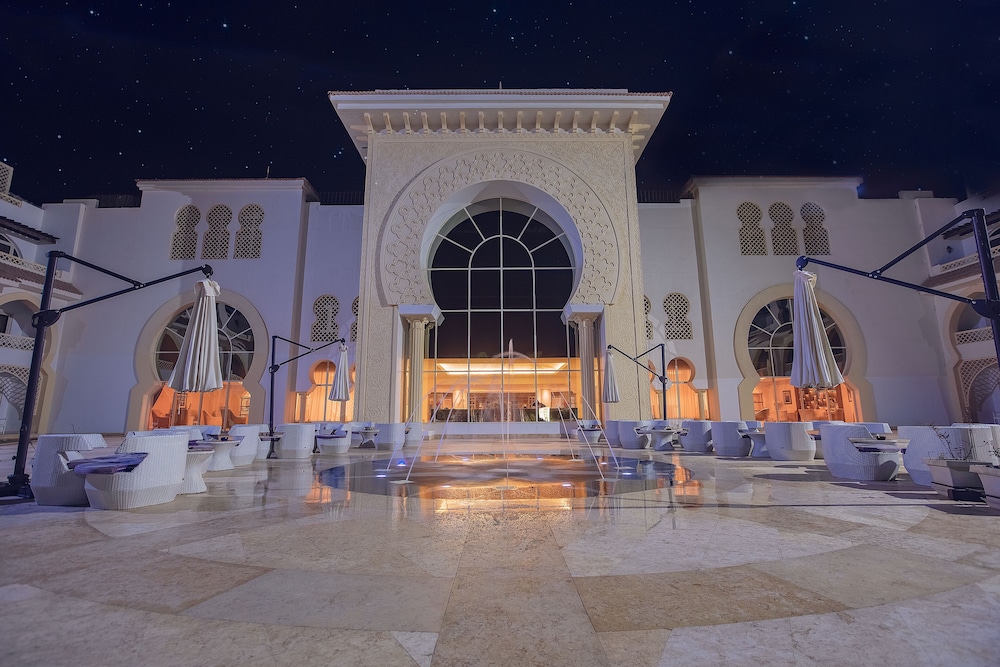 Old Palace Sahl Hasheseh — Hotel building in Sahl Hasheesh, Red Sea