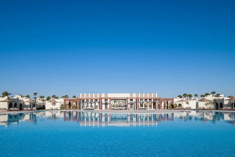 Xanadu Makadi Bay - High Class All Inclusive — Swimming pool in Makadi Bay, Red Sea