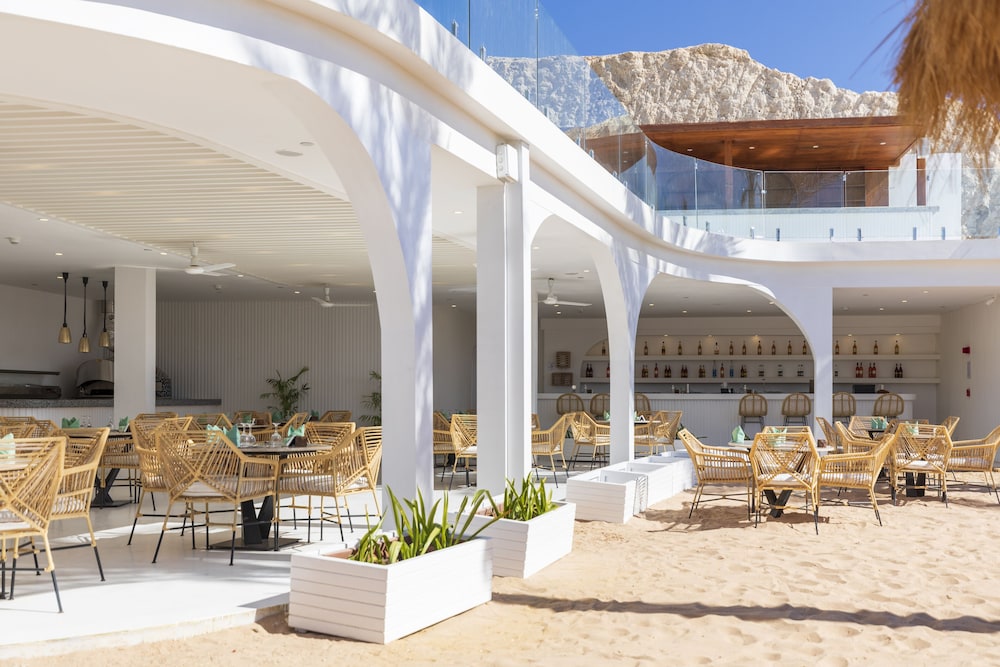 White Hills Resort — Restaurant & bars in Sharm El Sheikh, Red Sea