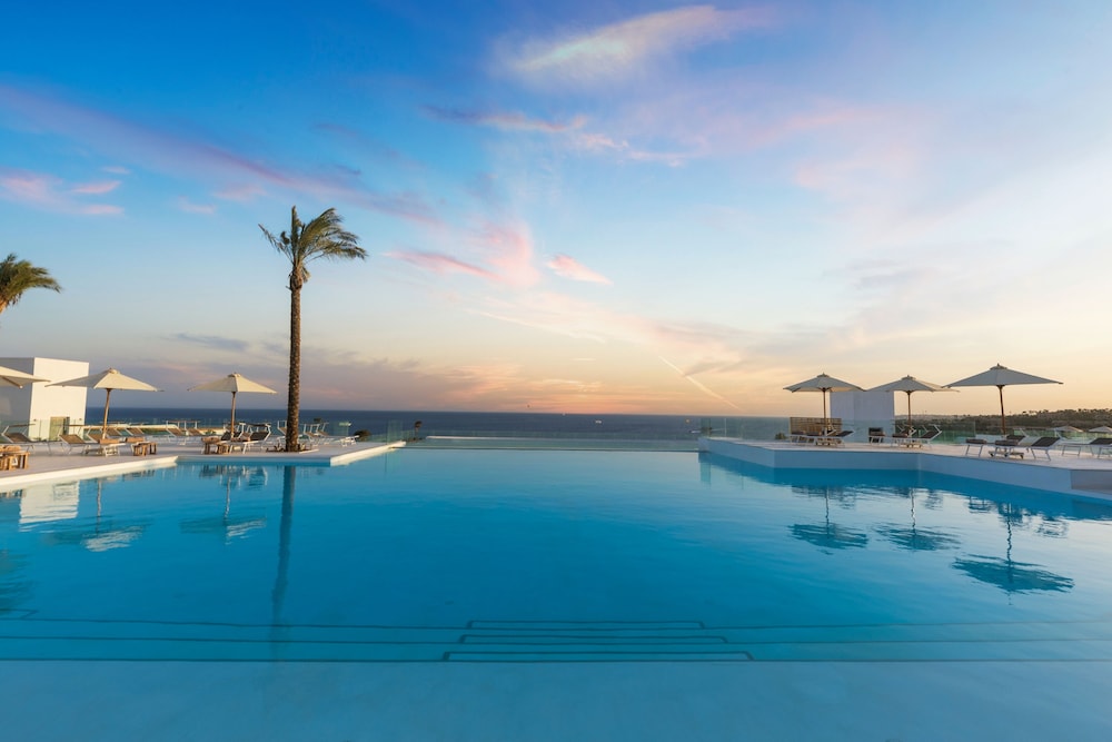 White Hills Resort — Swimming pool in Sharm El Sheikh, Red Sea