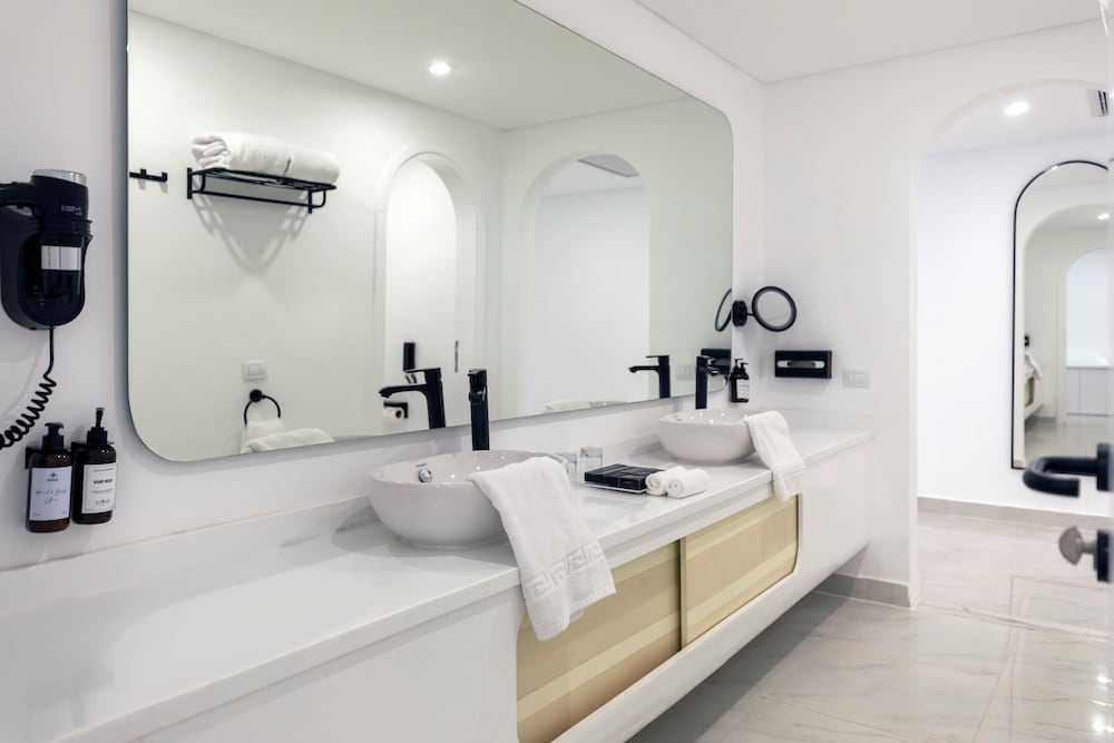 White Hills Resort — Hotel rooms in Sharm El Sheikh, Red Sea