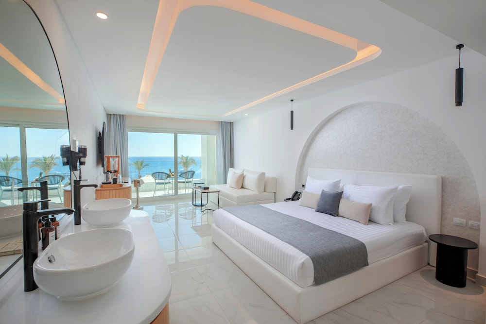 White Hills Resort — Hotel rooms in Sharm El Sheikh, Red Sea