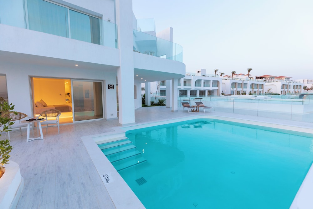 Meraki Sharm El Sheikh Resort — Swimming pool in Sharm El Sheikh, Red Sea