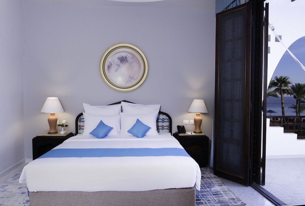 Safir Dahab Resort — Hotel rooms in Dahab, Red Sea