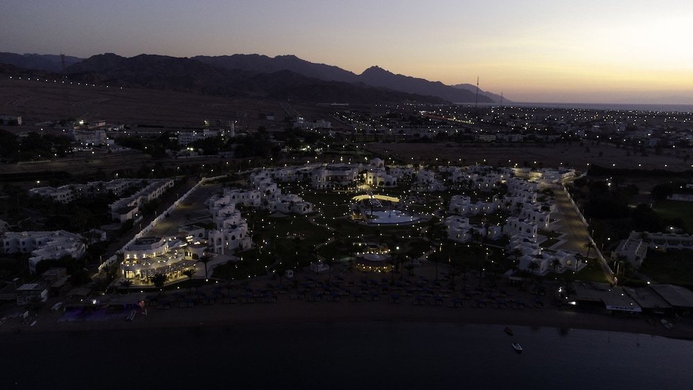 Safir Dahab Resort — Hotel building in Dahab, Red Sea