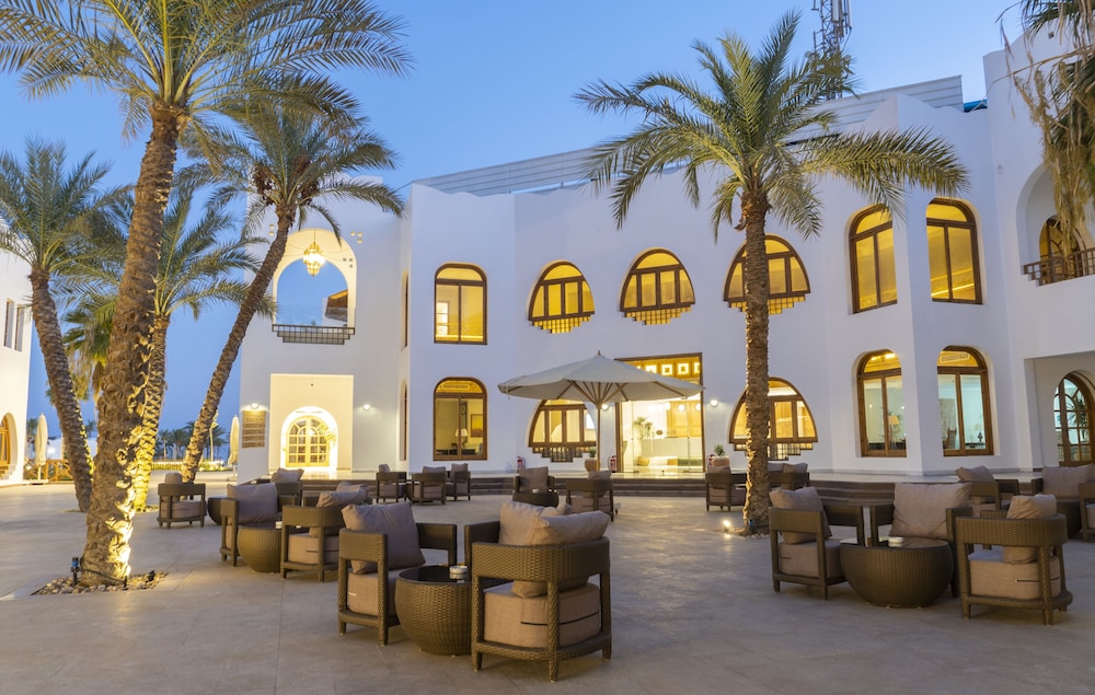 Safir Dahab Resort — Hotel building in Dahab, Red Sea