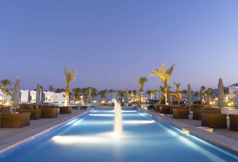 Safir Dahab Resort — Swimming pool in Dahab, Red Sea