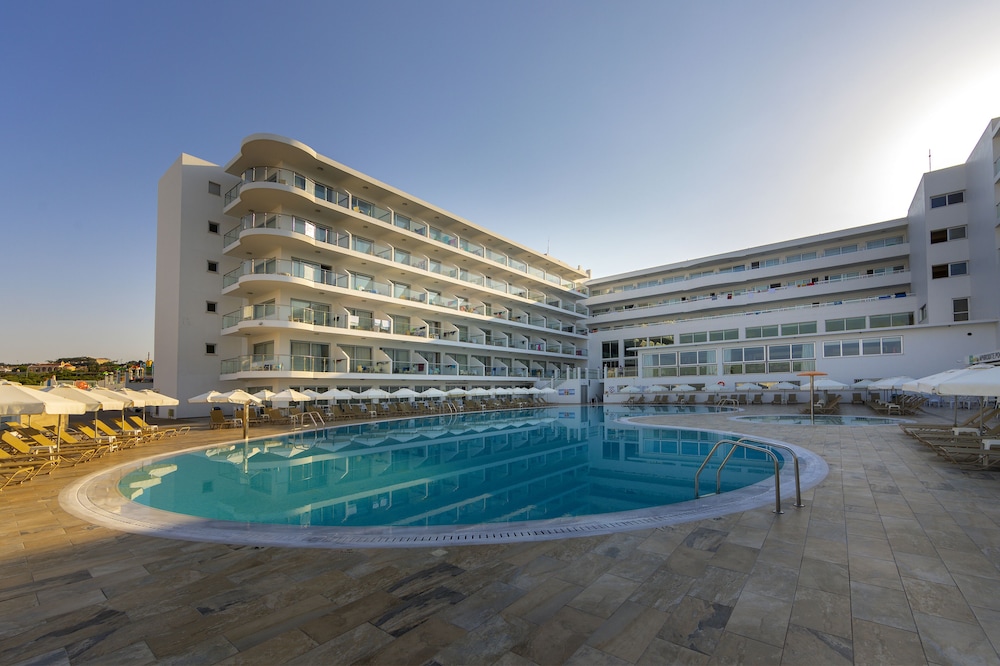 Tofinis Hotel - zdjęcie 3