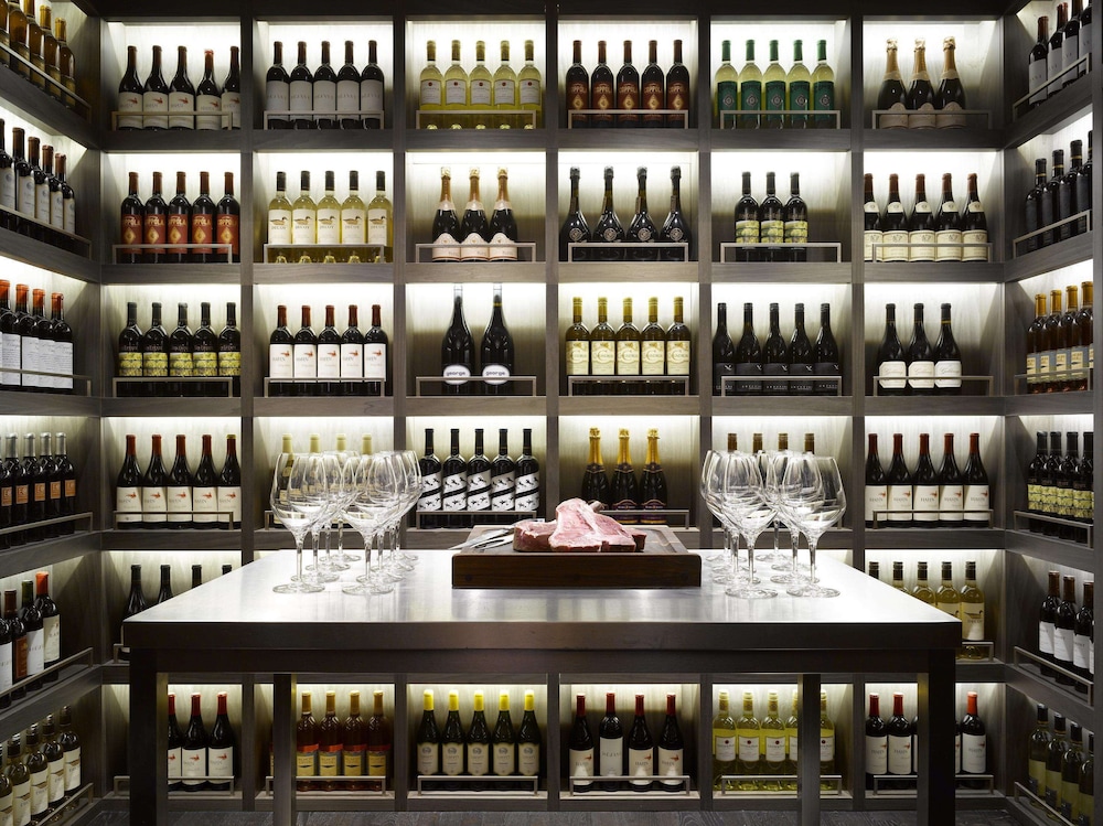 The Emblem Prague Hotel — Restaurant & bars in Prague, Prague