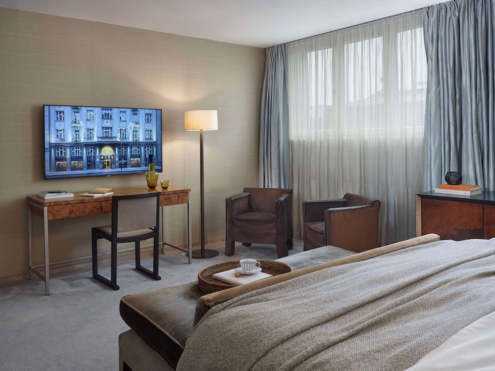 The Emblem Prague Hotel — Hotel rooms in Prague, Prague