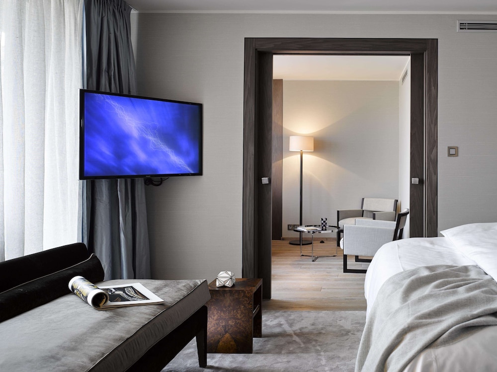 The Emblem Prague Hotel — Hotel rooms in Prague, Prague