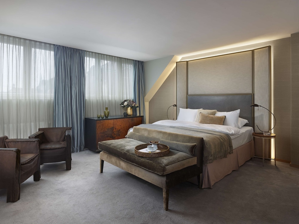 The Emblem Prague Hotel — Hotel rooms in Prague, Prague