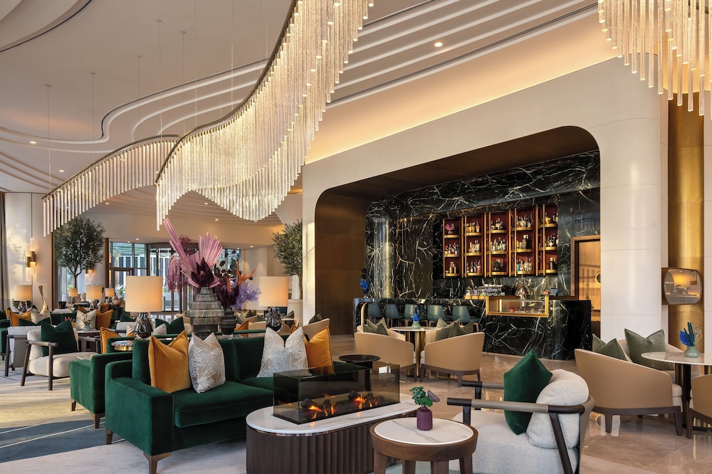Address Creek Harbour — Restaurant & bars in Dubai