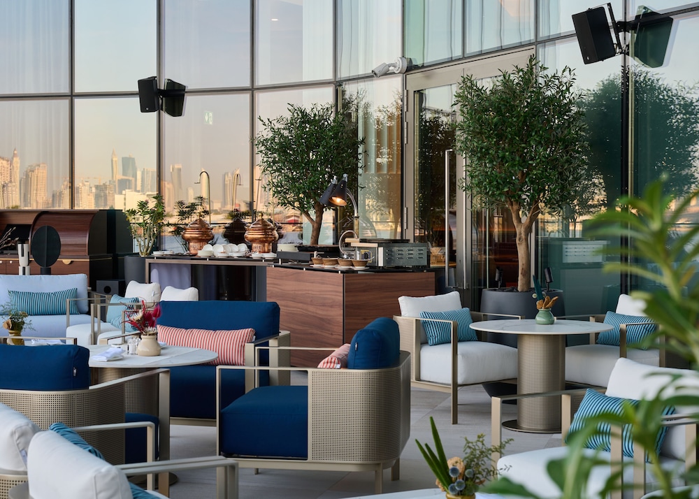 Address Creek Harbour — Restaurant & bars in Dubai